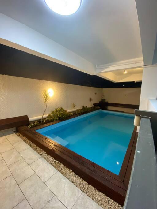 Sandstone Apartment A Walk To The Beach Flic en Flac Exterior photo